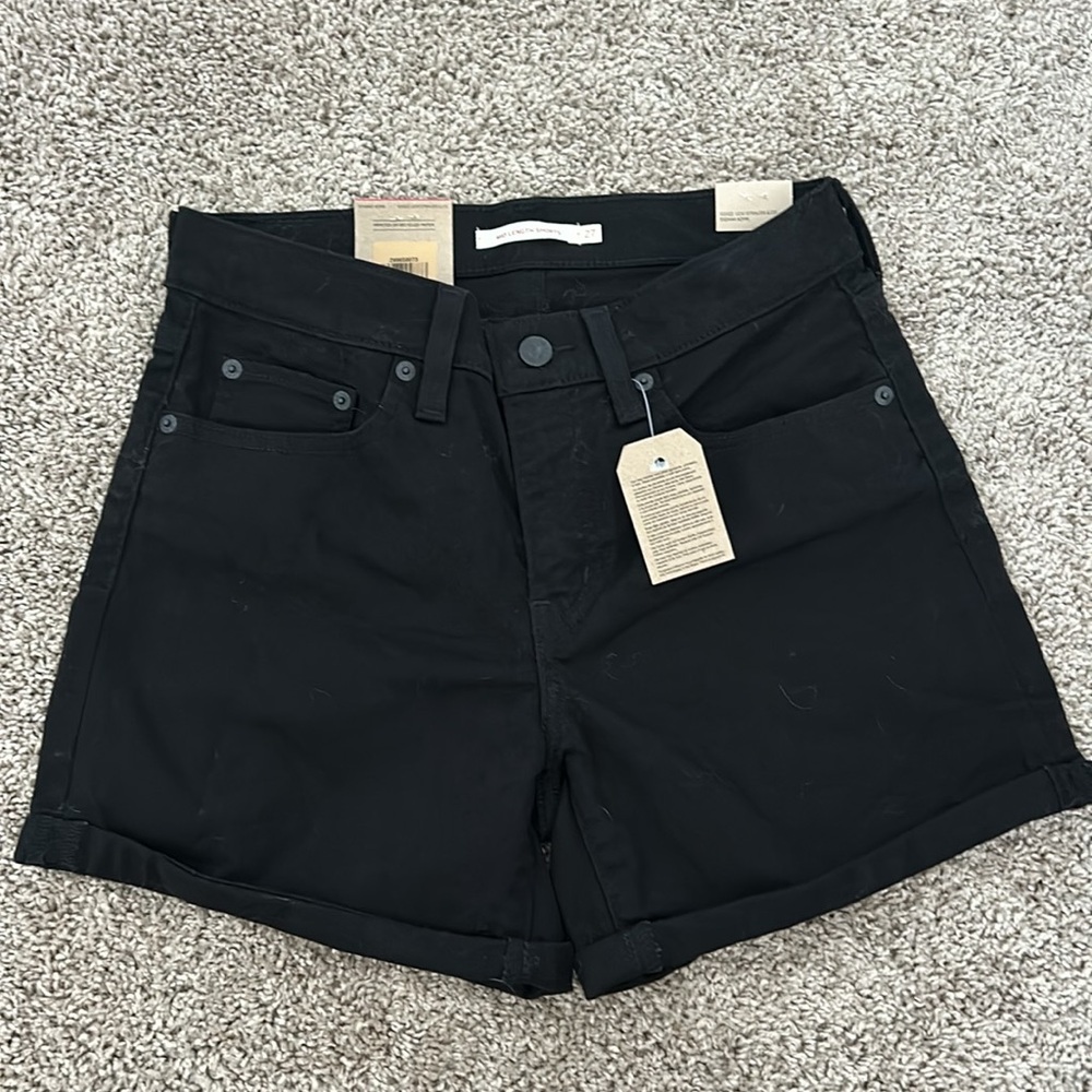Brand New Levi Jean Shorts